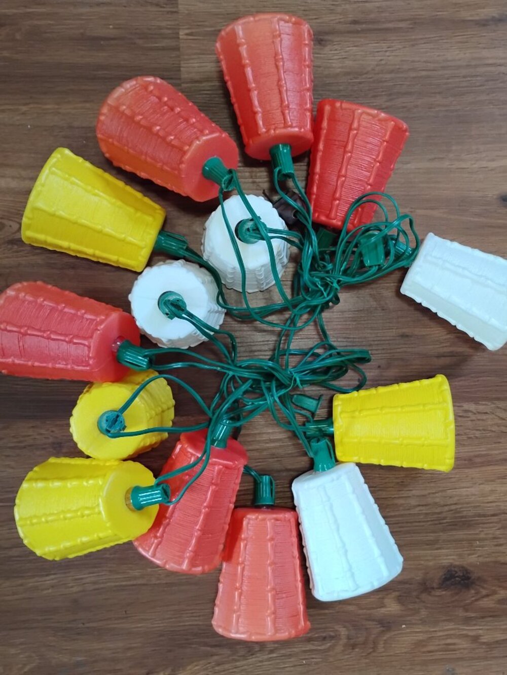 Vintage Blow Mold Plastic Tiki String Of 7 Lights Patio Camping Party Bamboo